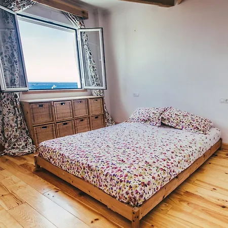 With 2 Bedrooms In Tarifa, With Wonderful Sea View, Pool Acc *